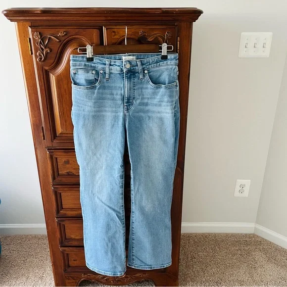 Madewell Mid Rise Kick Out Jeans, Size 29 - Picture 1 of 4